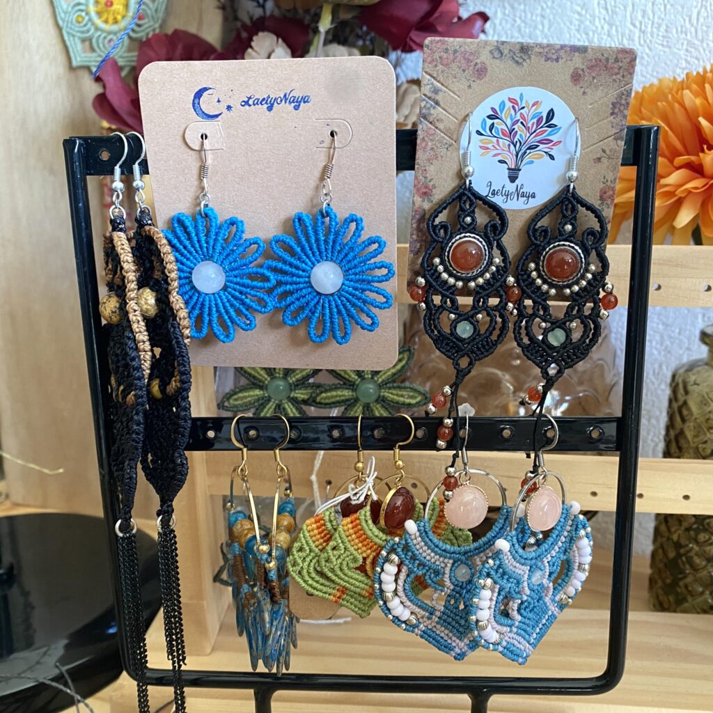 Boucles d'oreilles, LaetyNaya