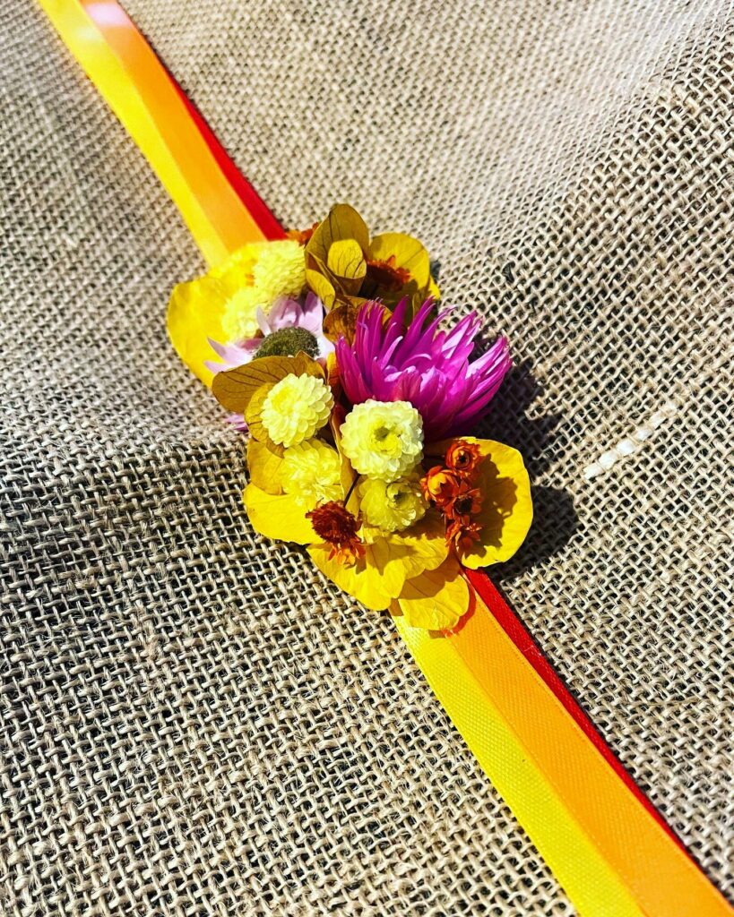 Bracelet fleurs stabilisées et ruban, Mon Jardin Bulle