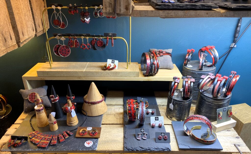 Bijoux en pâte polymère, CleM'art, Clémence Logie