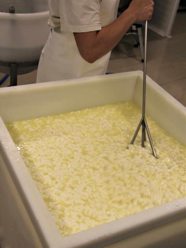 La préparation du fromage